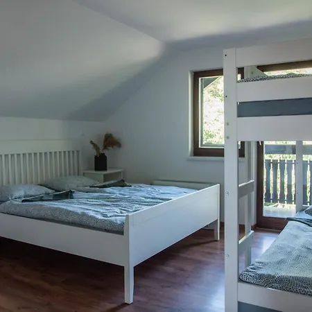 Hostal Vaneca Puconci